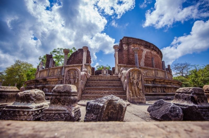 Polonnaruwa by Cycle